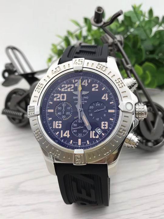 Breitling Watch 696